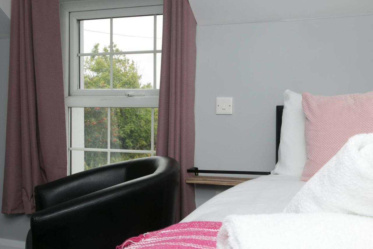 Pass The Keys Modern En-Suite Room In Country Pubrestaurant 2 Llanddona Luaran gambar