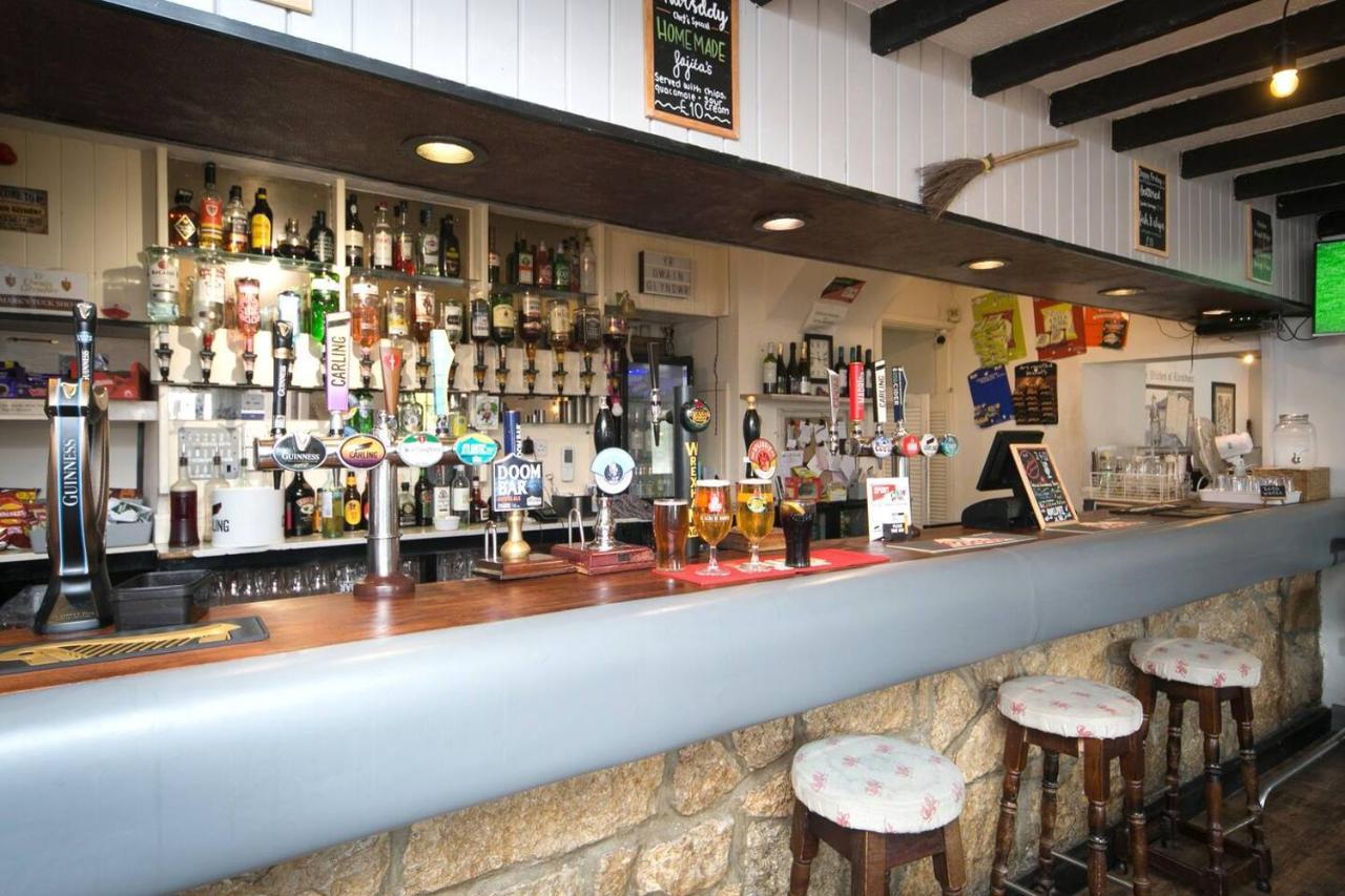 Pass The Keys Modern En-Suite Room In Country Pubrestaurant 2 Llanddona Luaran gambar