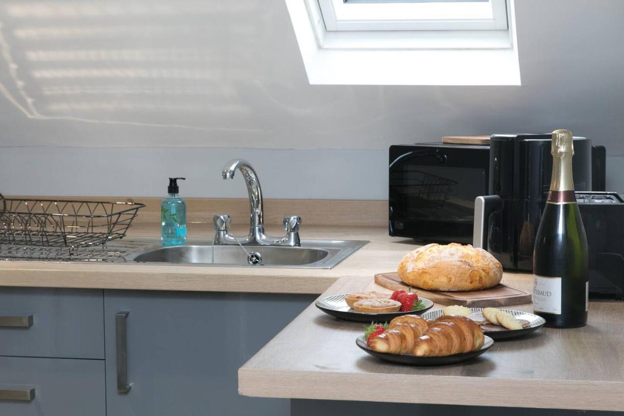 Pass The Keys Modern En-Suite Room In Country Pubrestaurant 2 Llanddona Luaran gambar