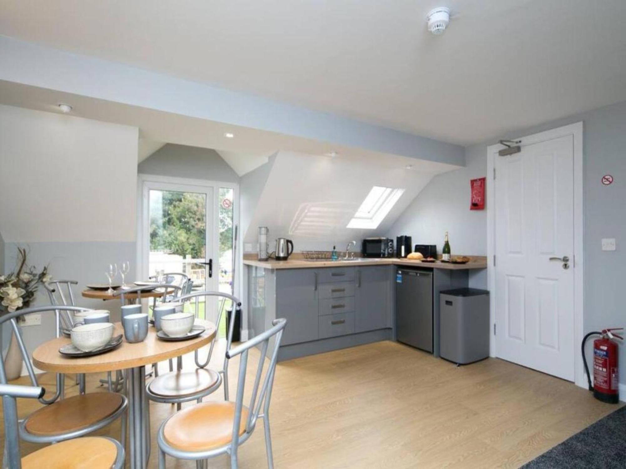 Pass The Keys Modern En-Suite Room In Country Pubrestaurant 2 Llanddona Luaran gambar