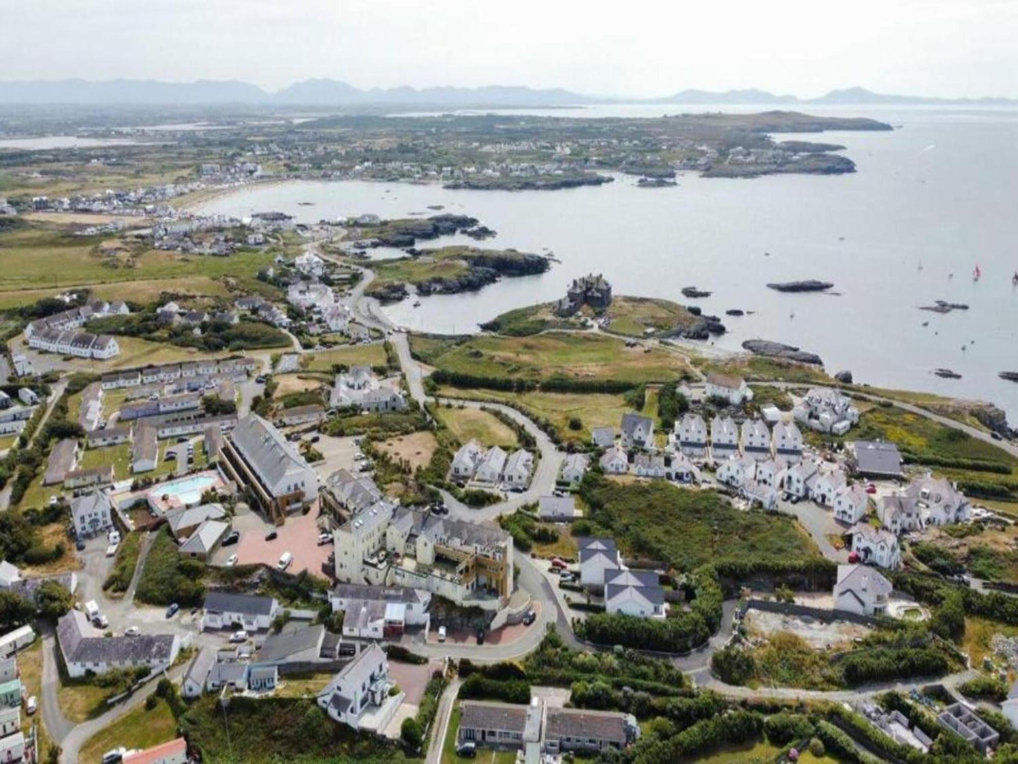 Pass The Keys Modern En-Suite Room In Country Pubrestaurant 2 Llanddona Luaran gambar